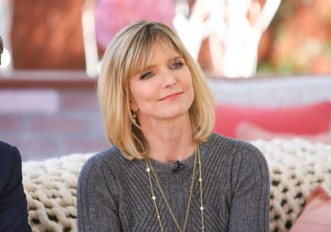 Actress Courtney Thorne-Smith visits Hallmark's "Home & Family" Actress Courtney Thorne-Smith visits Hallmark's "Home & Family"