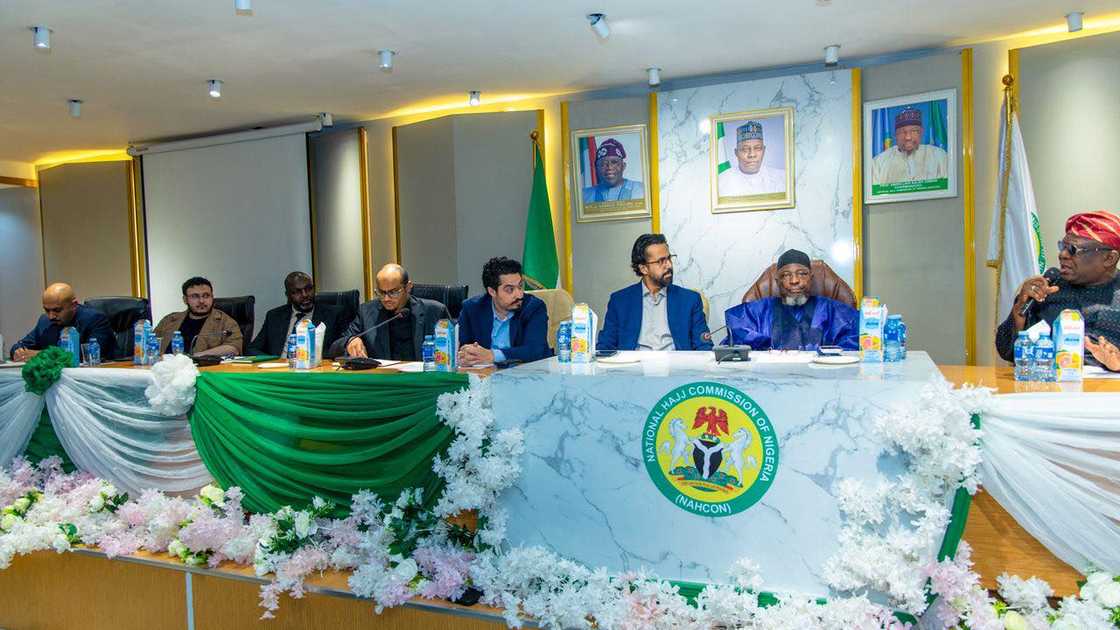 Shugaban hukumar NAHCON yana taro a Abuja Shugaban hukumar NAHCON yana taro a Abuja