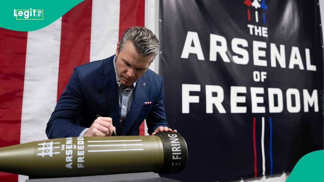 Amurka ta yi barazar kai miyagun hare-hare Tehran, irin wanda Iran ba ta taba gani ba. Amurka ta yi barazar kai miyagun hare-hare Tehran, irin wanda Iran ba ta taba gani ba.