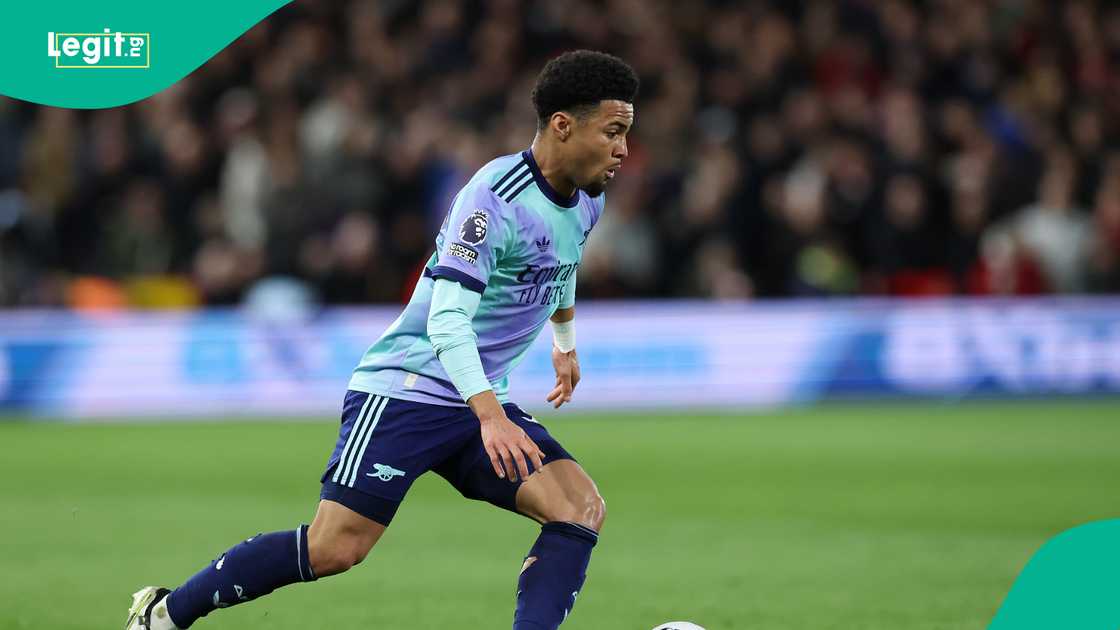 Ethan Nwaneri is playing attacking midfield for Arsenal. Ethan Nwaneri is playing attacking midfield for Arsenal.