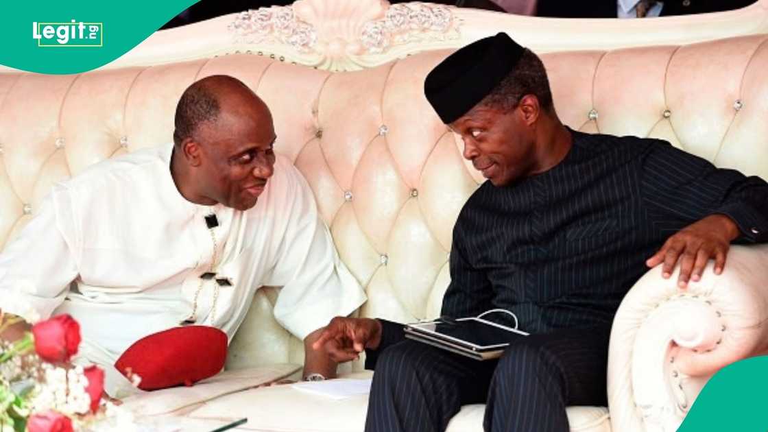 Rotimi Amaechi Rotimi Amaechi