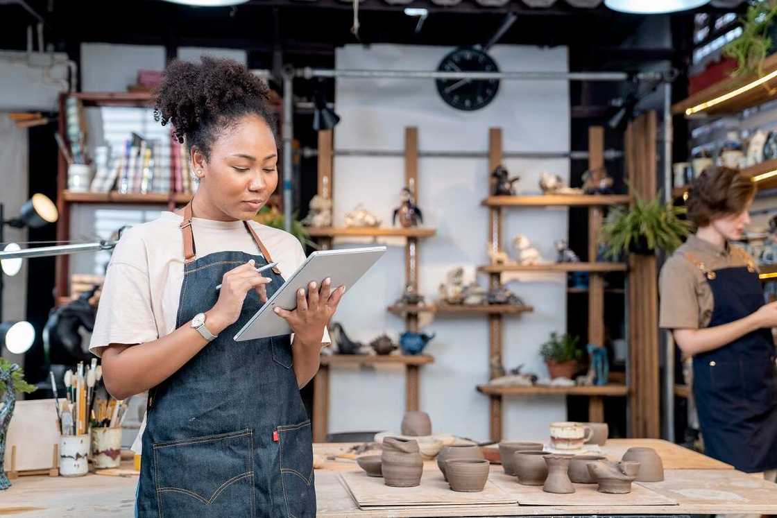 Women Entrepreneur Women Entrepreneur