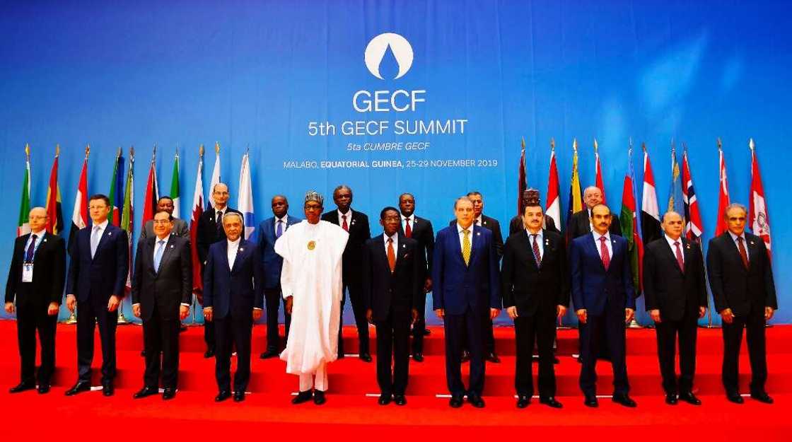 Shugaba Buhari ya dira kasar Equitorial Guinea, ya halarci taron GEFC