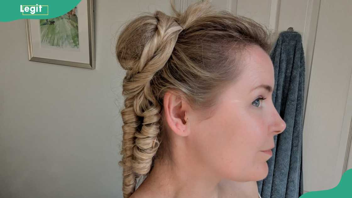 Soft waves with natural lift Soft waves with natural lift