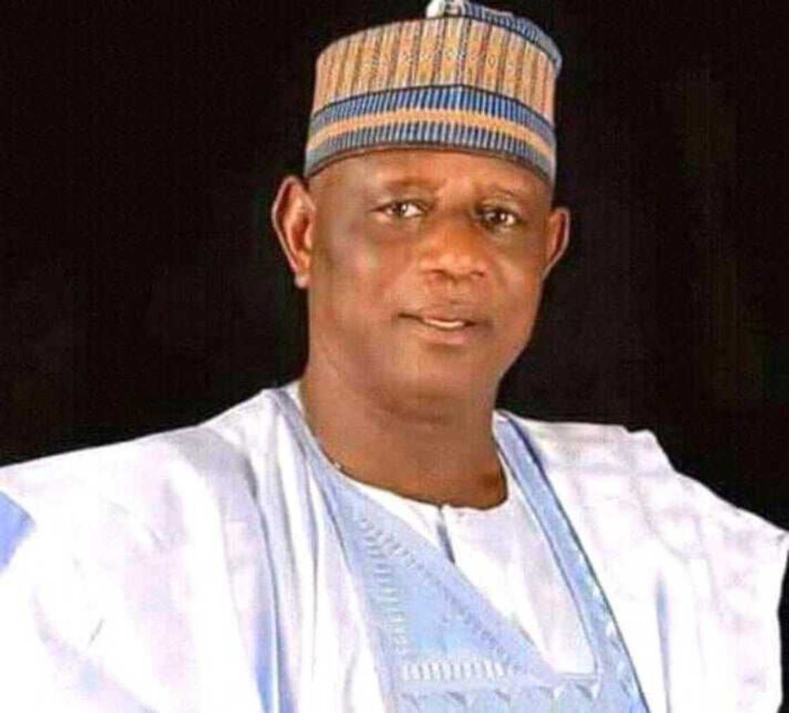 Abin da kwamitin Buni ya ke shirin yi a Zamfara, wasa da hankalin kotu ne inji Bakyasuwa Abin da kwamitin Buni ya ke shirin yi a Zamfara, wasa da hankalin kotu ne inji Bakyasuwa