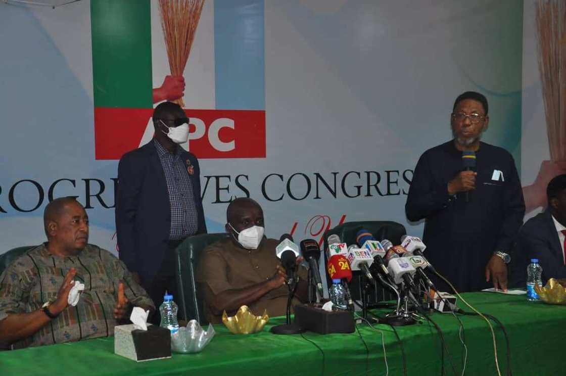 APC state chairmen pass vote of confidence on Buni-led caretaker committee APC state chairmen pass vote of confidence on Buni-led caretaker committee