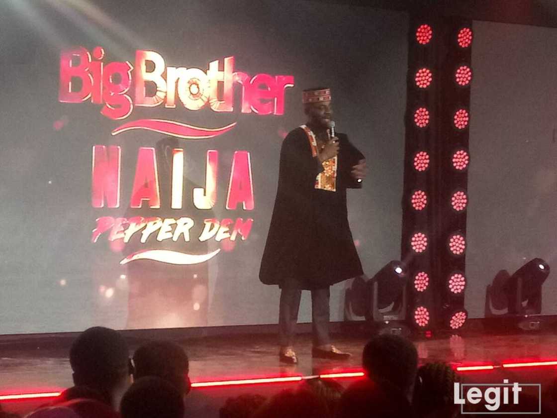 LIVE UPDATES LIVE UPDATES