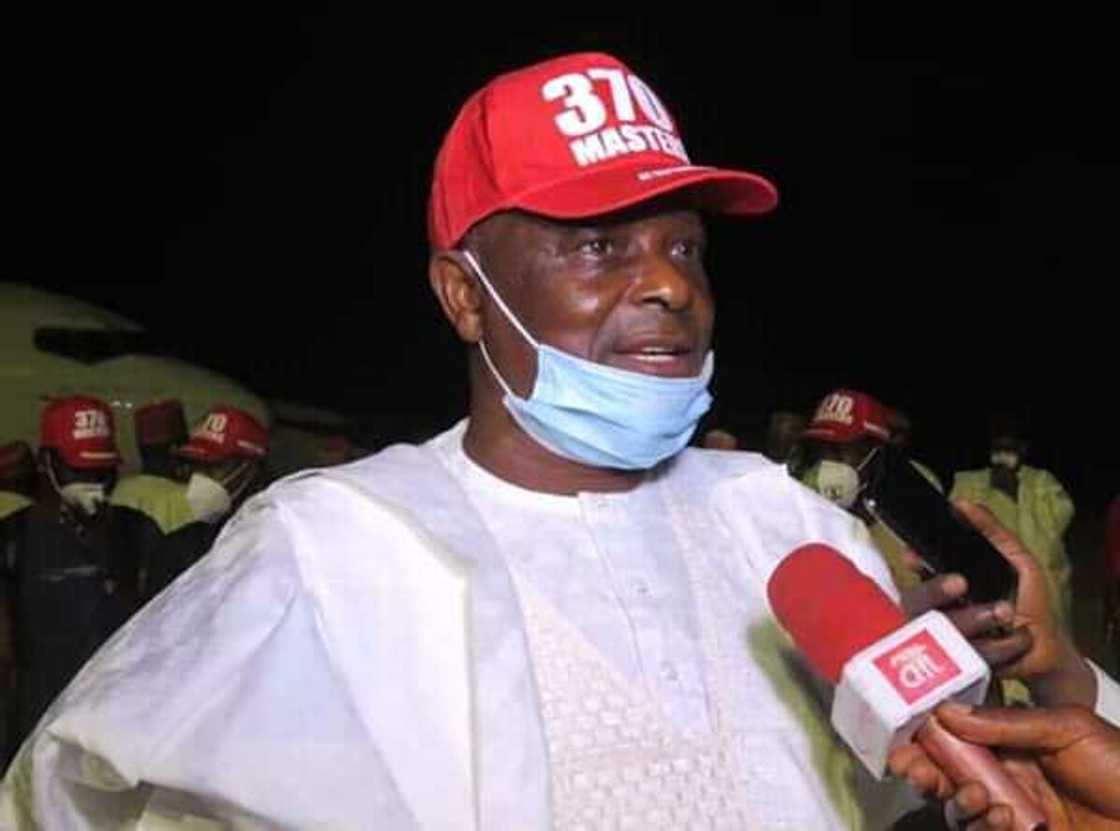 Kwankwaso with journalists Kwankwaso with journalists