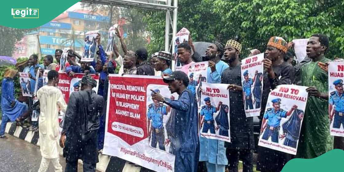 Shi'ites to take action against police over alleged blasphemy Shi'ites to take action against police over alleged blasphemy