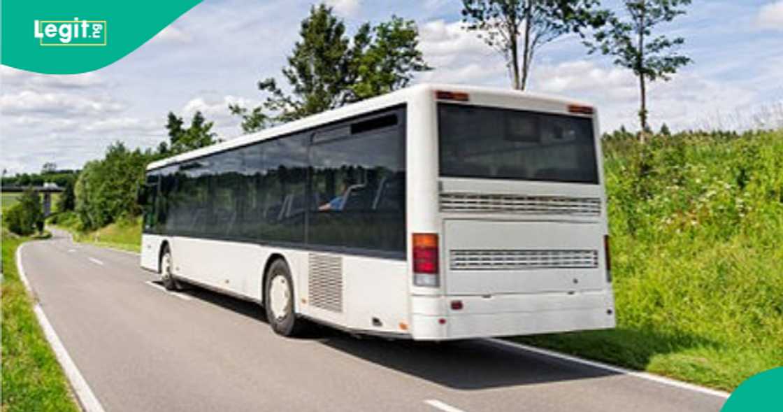 Man recounts his experience with kidnappers while travelling interstate. Man recounts his experience with kidnappers while travelling interstate.