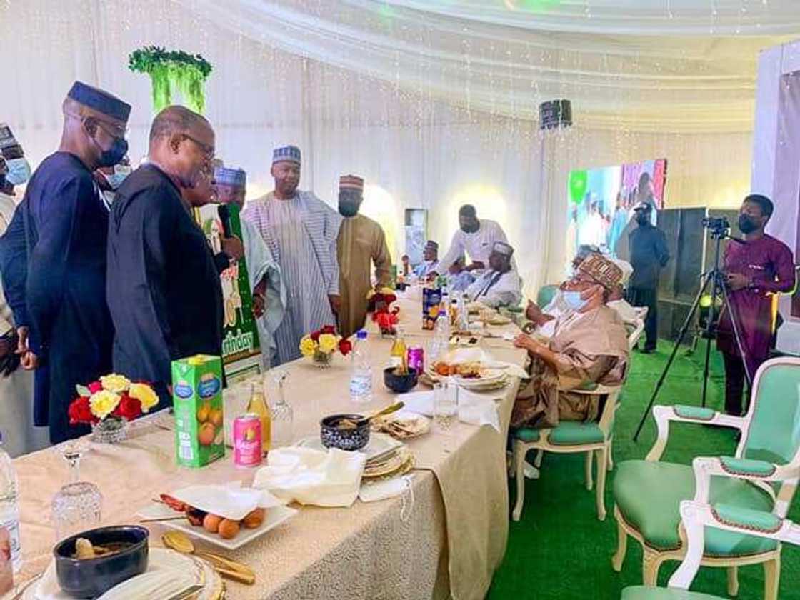 Prominent Nigerians celebrating with IBB on his birthday Prominent Nigerians celebrating with IBB on his birthday