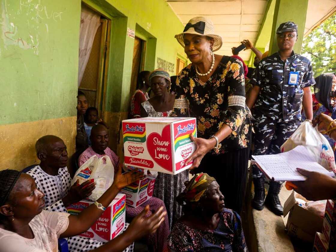 Lokoja Flood: Power Oil, Indomie Noodles Collaborate to Show Love to Displaced Residents