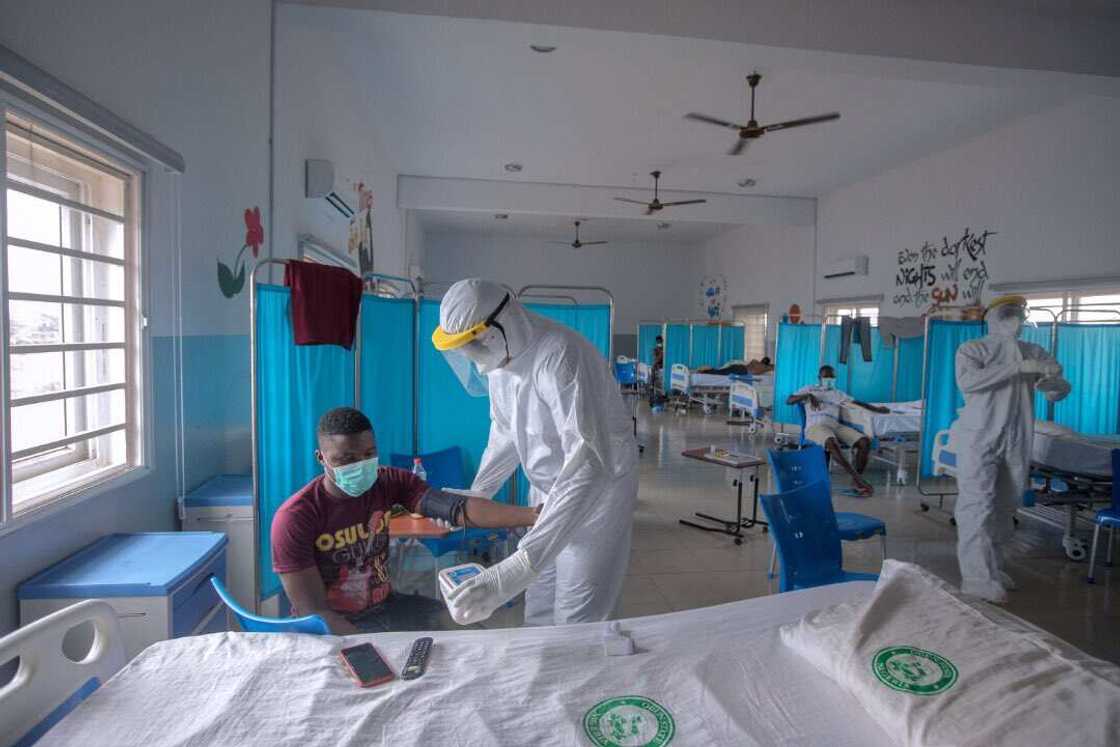 FG sends warning to Nigerians as COVID-19 cases rises above 100,000 FG sends warning to Nigerians as COVID-19 cases rises above 100,000