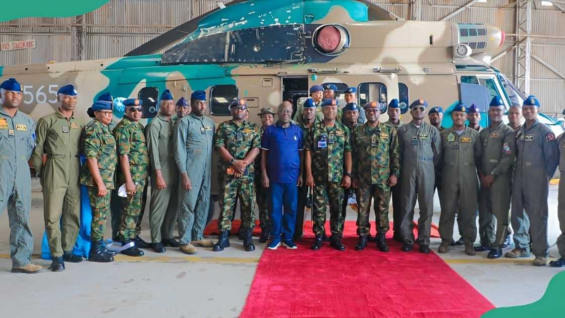 Nigerian military officer lineup