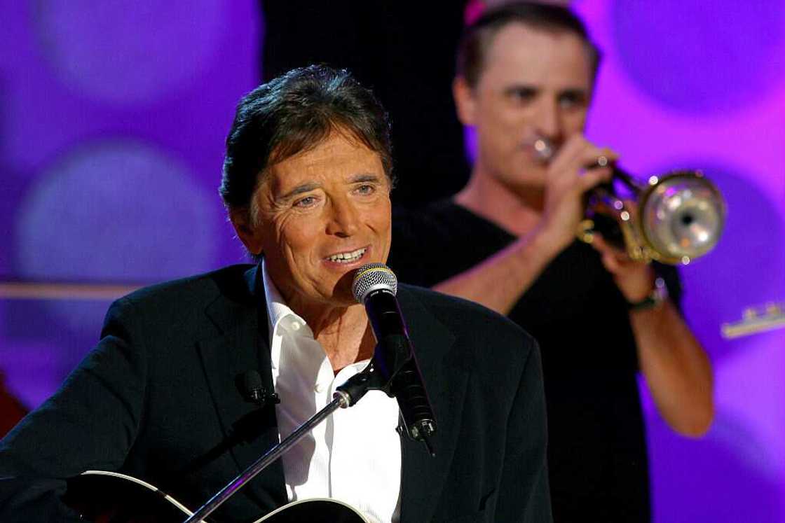 sacha distel sacha distel