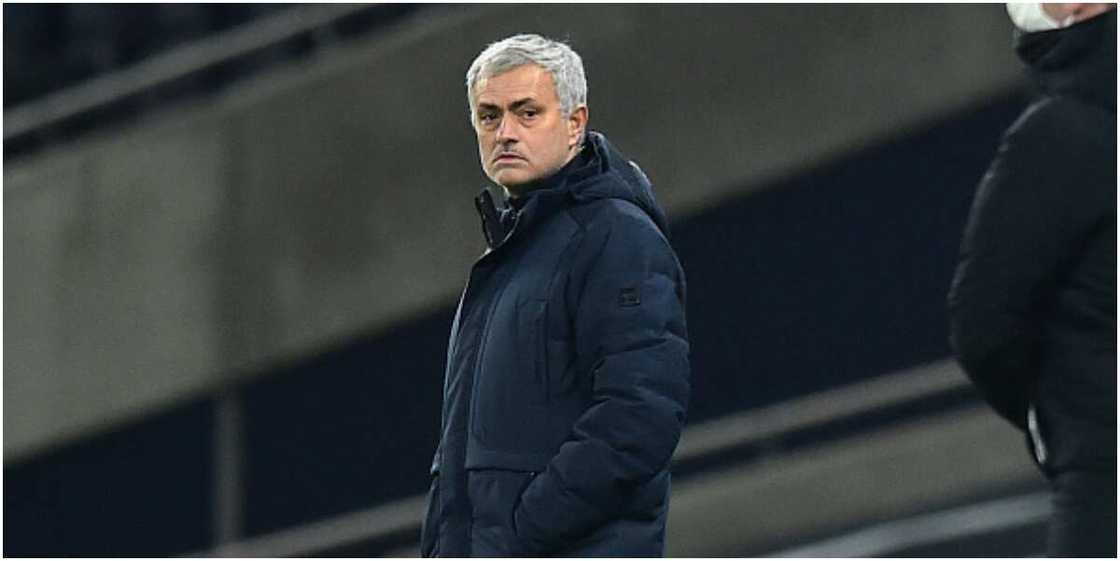 Mourinho's Tottenham drop points again as Fulham force Spurs to draw in London derby Mourinho's Tottenham drop points again as Fulham force Spurs to draw in London derby