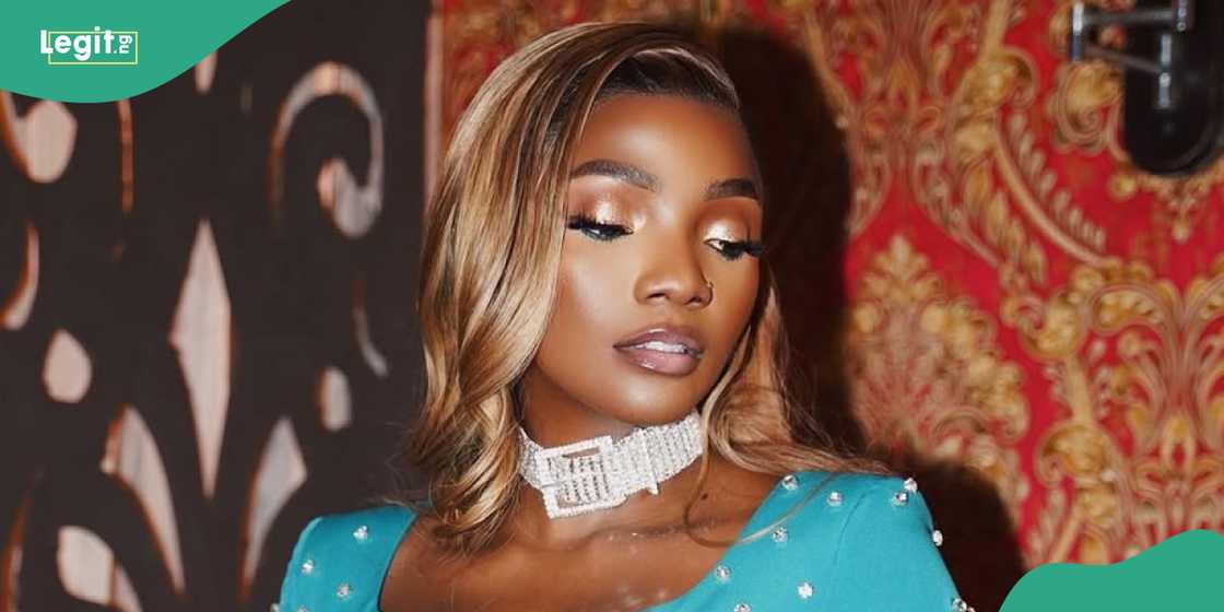 Simi shares name fans call her daughter Simi shares name fans call her daughter