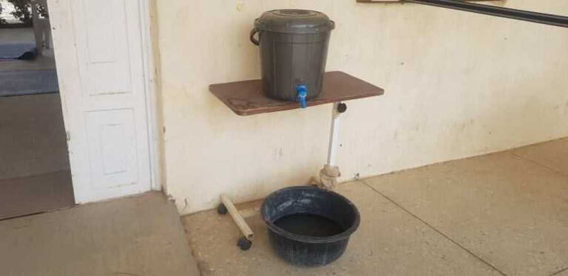 Covid-19: Hotunan cibiyar killace masu jinyar cutuka masu yaduwa a Kano Covid-19: Hotunan cibiyar killace masu jinyar cutuka masu yaduwa a Kano