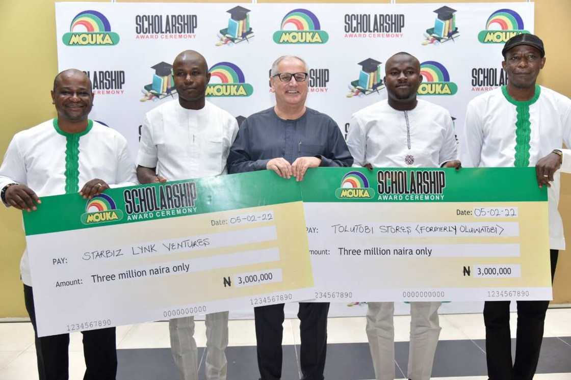 Mouka Rewards Business Partners with Over N111m Worth of Educational Support Mouka Rewards Business Partners with Over N111m Worth of Educational Support