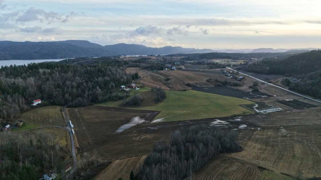 The local council is trying to find an environmentally acceptable solution to the challenge of extracting the rare earths The local council is trying to find an environmentally acceptable solution to the challenge of extracting the rare earths