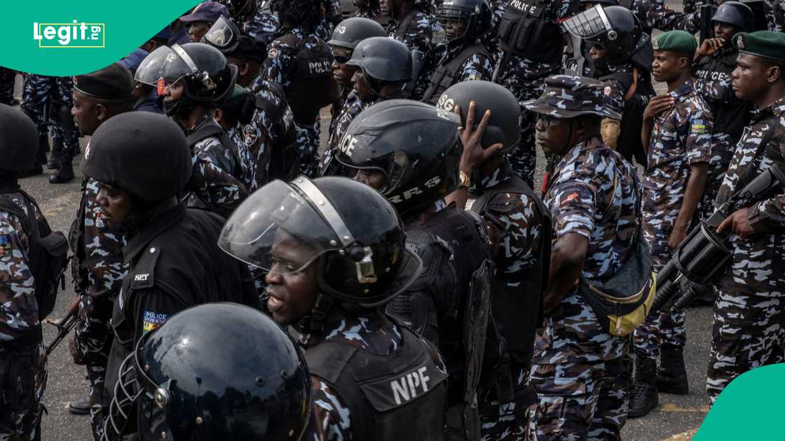 Oyo-Kwara road robbery, Ilorin Ogbomosho highway, Kwara insecurity, Gambari robbery attacks, Otte Asa Local Government, Nigerian drivers robbed, highway robbery Nigeria Oyo-Kwara road robbery, Ilorin Ogbomosho highway, Kwara insecurity, Gambari robbery attacks, Otte Asa Local Government, Nigerian drivers robbed, highway robbery Nigeria