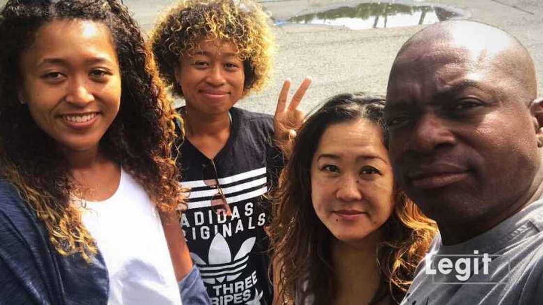 Qui sont les parents de Naomi Osaka? Découvrez Tamaki et Leonard Qui sont les parents de Naomi Osaka? Découvrez Tamaki et Leonard