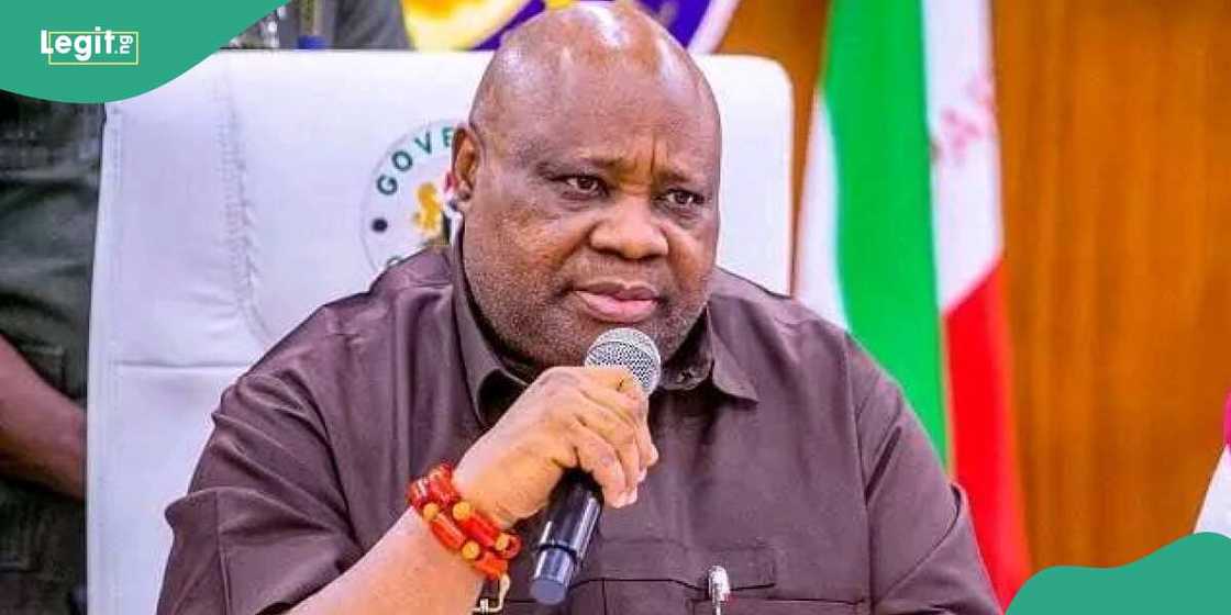 Daliban firamare 18 sun kamu da cututtuka bayan cin abincin kyauta na gwamnati Daliban firamare 18 sun kamu da cututtuka bayan cin abincin kyauta na gwamnati