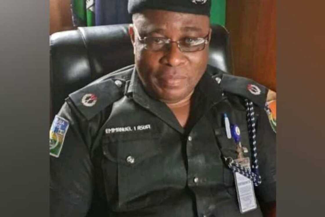 Mataimakin kwamishina, ACP Emmanuel Idowu Asufi. Mataimakin kwamishina, ACP Emmanuel Idowu Asufi.