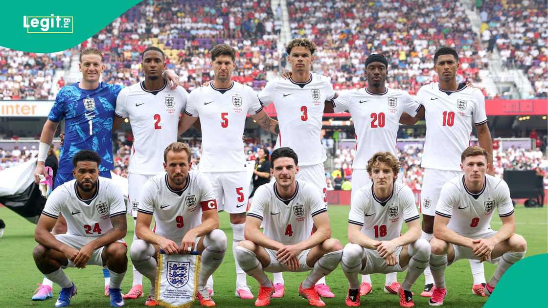 England players pose for a team photo prior to the Friendly match against Costa Rica in Florida. Photo by Eddie Keogh