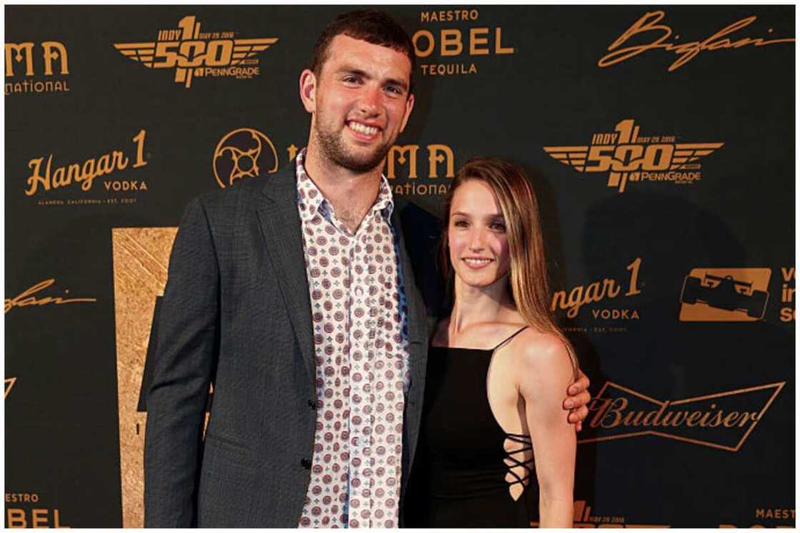 Nicole Pechanec Nicole Pechanec