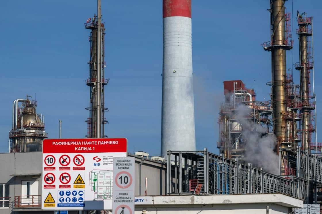 Serbia's only oil refinery has halted production and is in the process of shutting down due to US sanctions -- leaving Belgrade scrambling to avoid an energy crisis