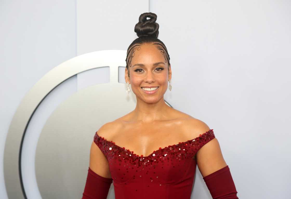Alicia Keys attends The Annual Tony Awards at David H. Koch Theater at Lincoln Centre in New York City Alicia Keys attends The Annual Tony Awards at David H. Koch Theater at Lincoln Centre in New York City