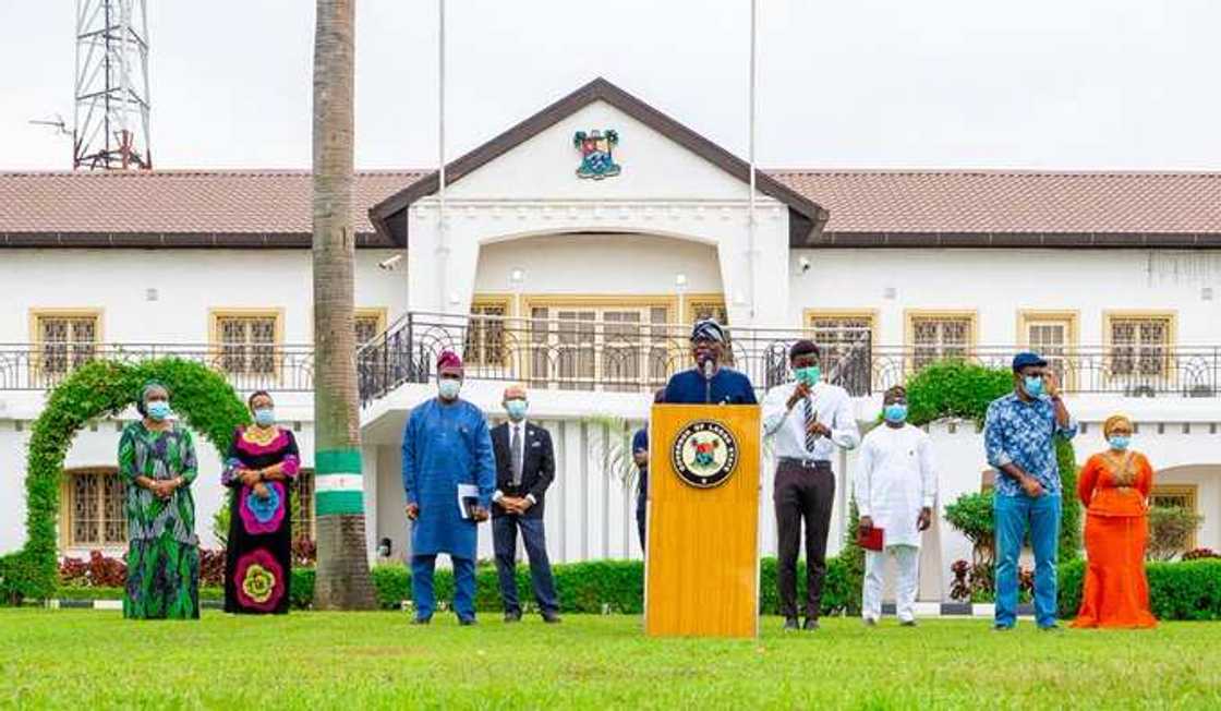 COVID-19: Nigerian state bans indoor gathering of over 50 people COVID-19: Nigerian state bans indoor gathering of over 50 people