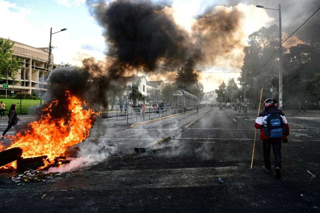 Roads blocked during the ongoing protests in Ecuador have hindered oil production and could force a halt to output, the government says