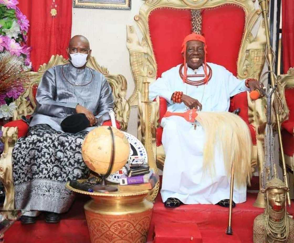 Nigeria’s Oldest Monarch Nigeria’s Oldest Monarch