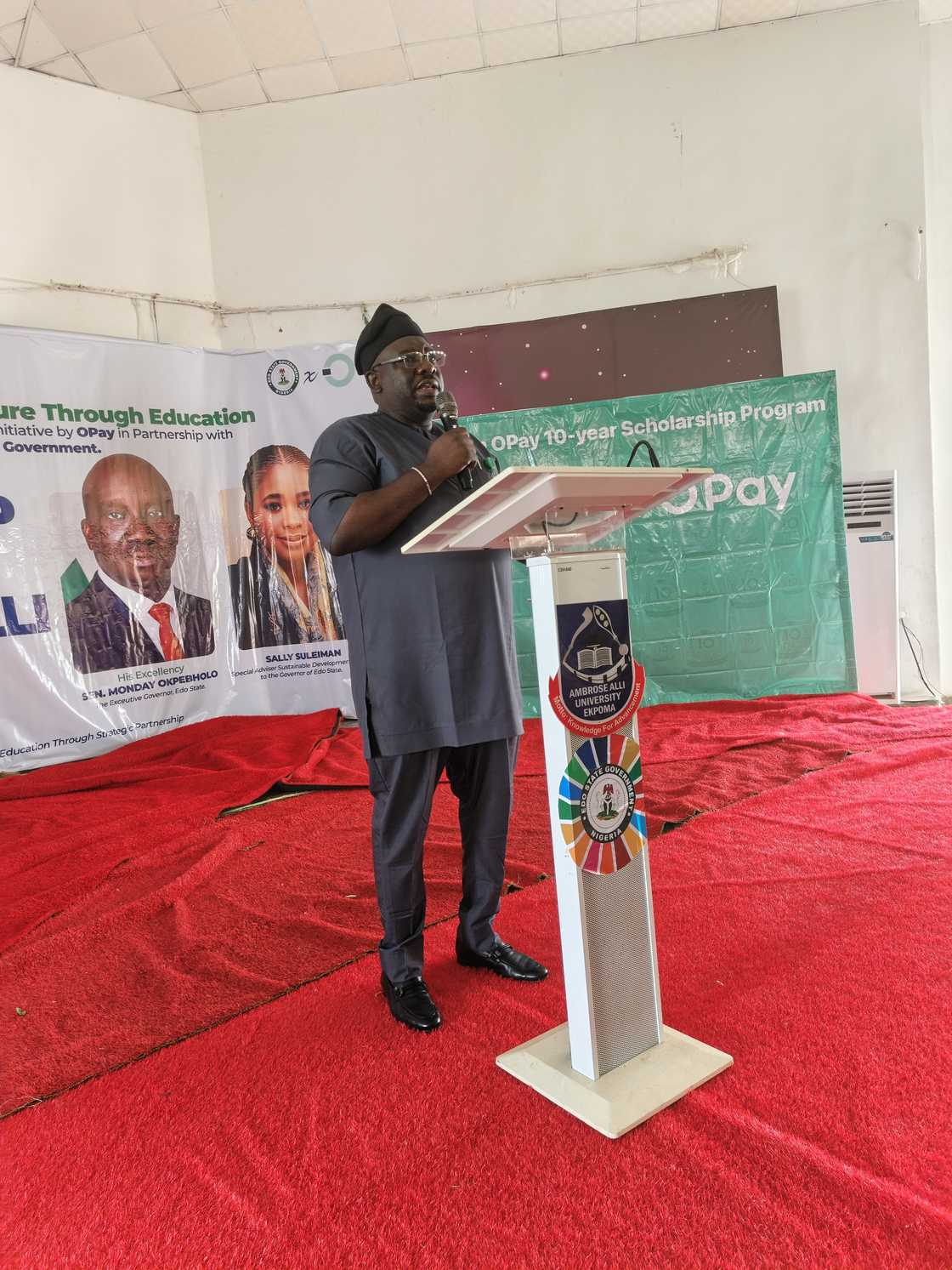 OPay Gives Hope to 20 Promising Students at Ambrose Alli University With Its N1.2bn Education Grant OPay Gives Hope to 20 Promising Students at Ambrose Alli University With Its N1.2bn Education Grant