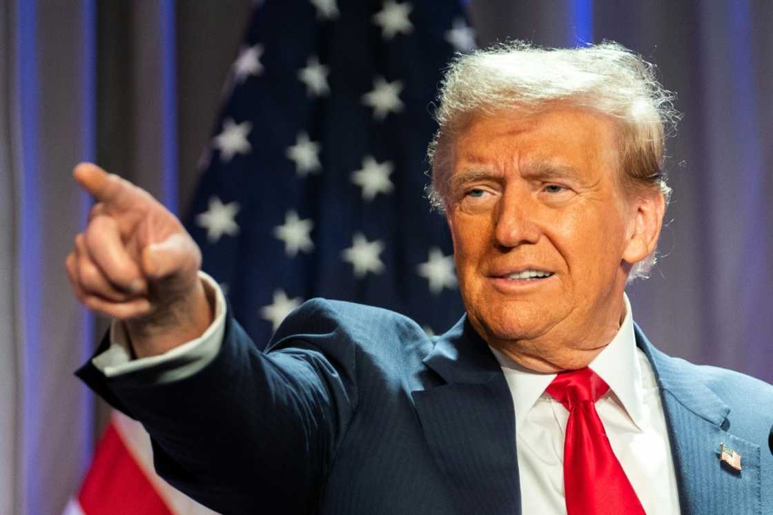 US President-elect Donald Trump has welcomed a string of business and political leaders to Mar-a-Lago US President-elect Donald Trump has welcomed a string of business and political leaders to Mar-a-Lago