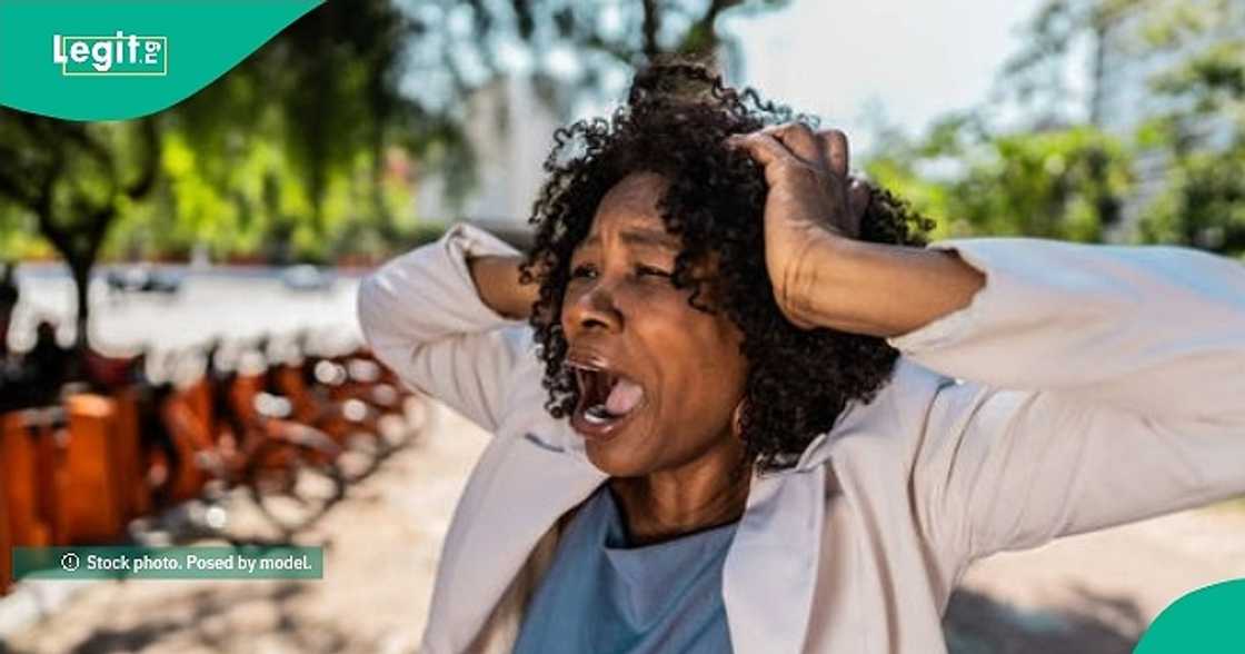 Nigerian mum sends epic voice note to daughter's university group chat Nigerian mum sends epic voice note to daughter's university group chat