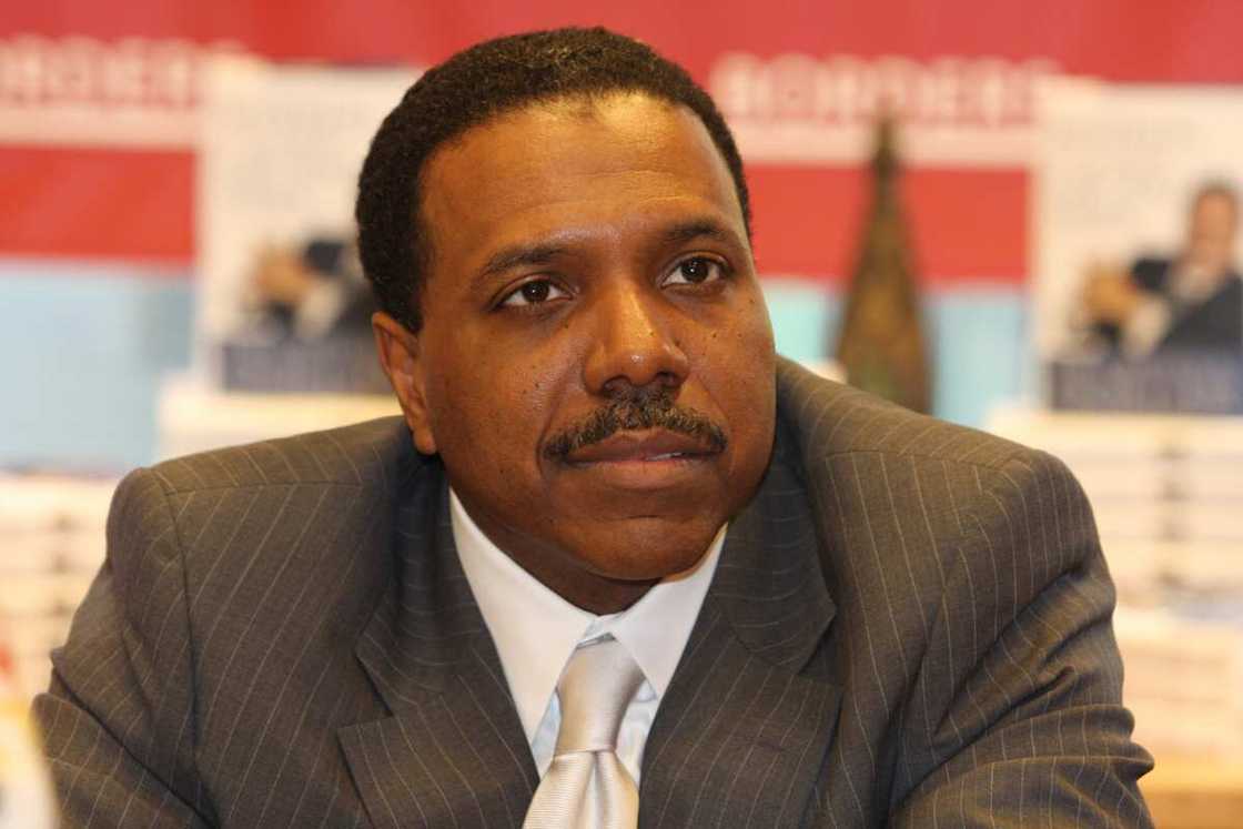 Dr. Creflo A. Dollar Dr. Creflo A. Dollar