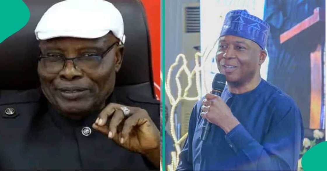 Bukola Saraki da Wabara sun saba kan batun taron PDP na kasa Bukola Saraki da Wabara sun saba kan batun taron PDP na kasa