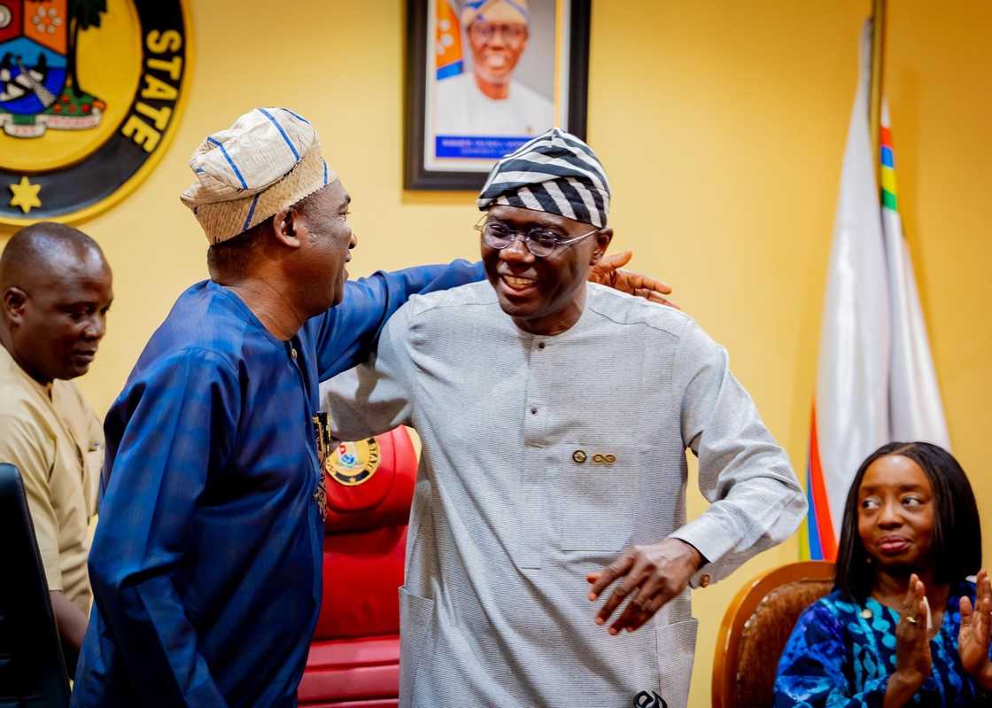 Gwamna Babajide Sanwo-Olu da mataimakinsa Gwamna Babajide Sanwo-Olu da mataimakinsa