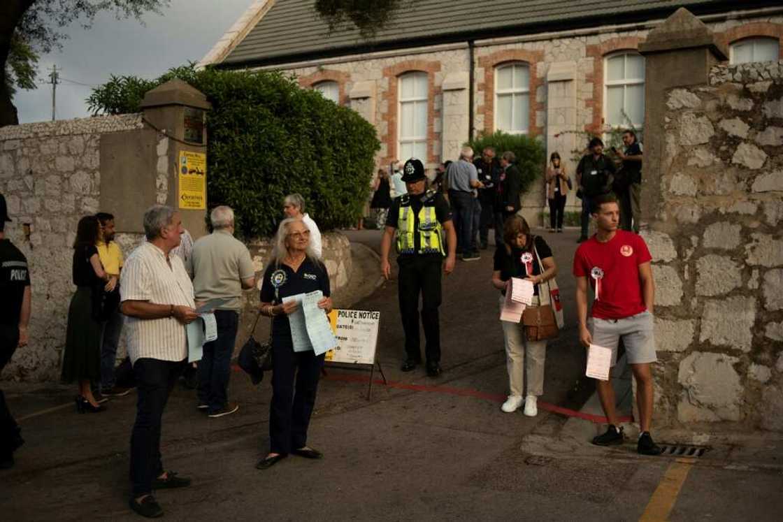 Around 25,000 people are eligible to cast ballots for candidates from two parties, as well as an independent