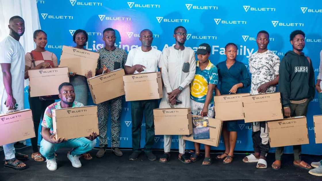 BLUETTI and YABATECH Holds 'Lighting an African Family' Charity Event