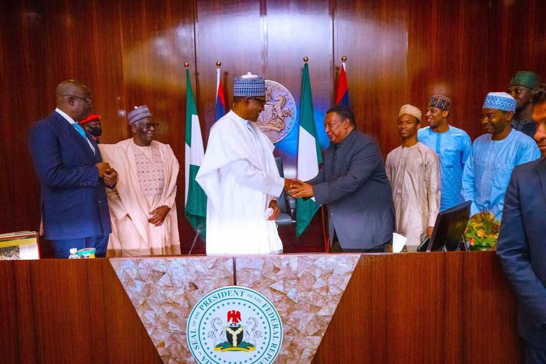 Muhammad Sanusi Barkindo, Muhammadu Buhari, OPEC, NNPC, Mele Kyari, Oil producing countries Muhammad Sanusi Barkindo, Muhammadu Buhari, OPEC, NNPC, Mele Kyari, Oil producing countries