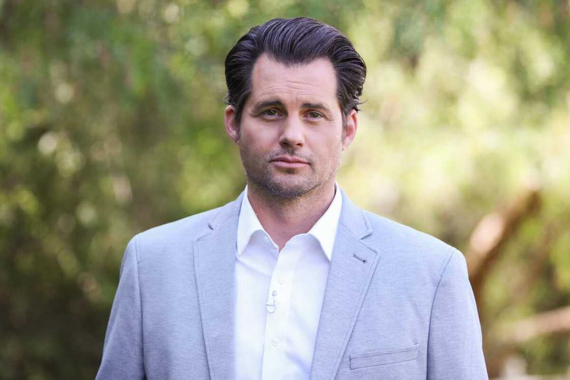 current list of hallmark male actors current list of hallmark male actors