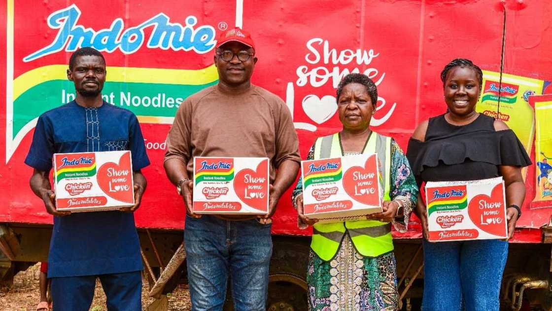 Dufil Takes Donation of Indomie Noodles Cartons to Vulnerable Communities in Abuja & Environ Dufil Takes Donation of Indomie Noodles Cartons to Vulnerable Communities in Abuja & Environ