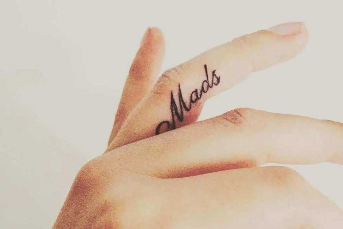 finger tattoos ideas finger tattoos ideas