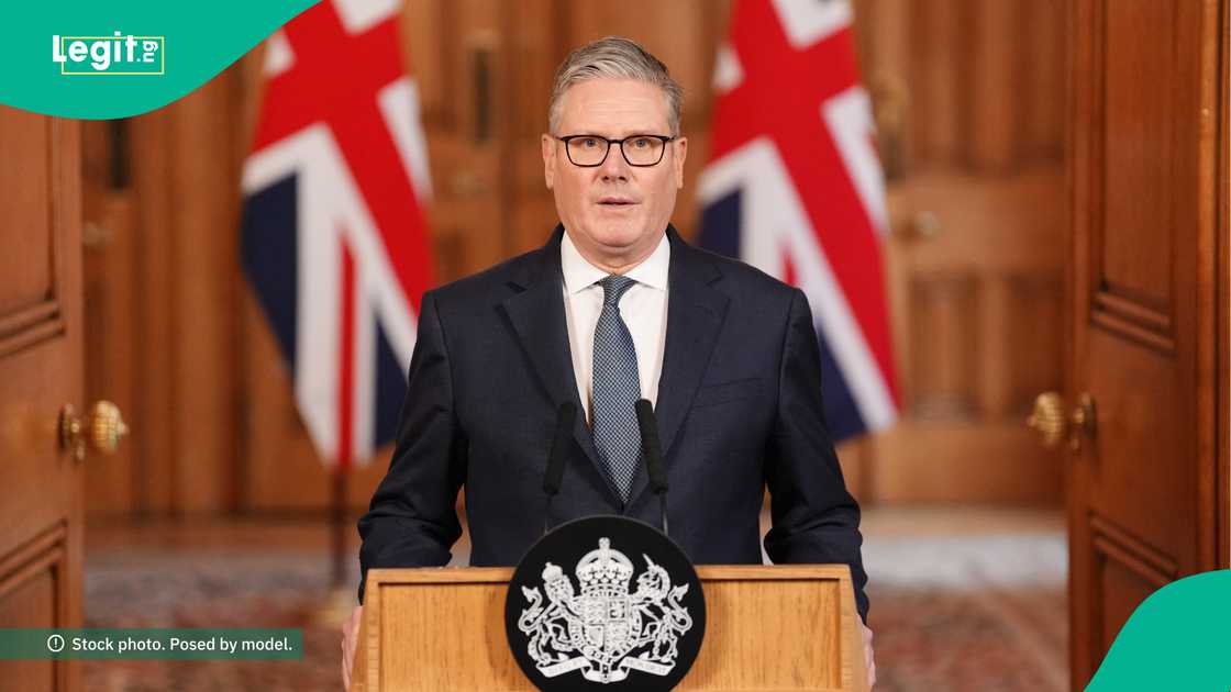 Firaministan Burtaniya ya dage cewa kasarsa ba za ta iya taimakawa Amurka ba sai ta yi dogon nazari kan abin da ya dace.