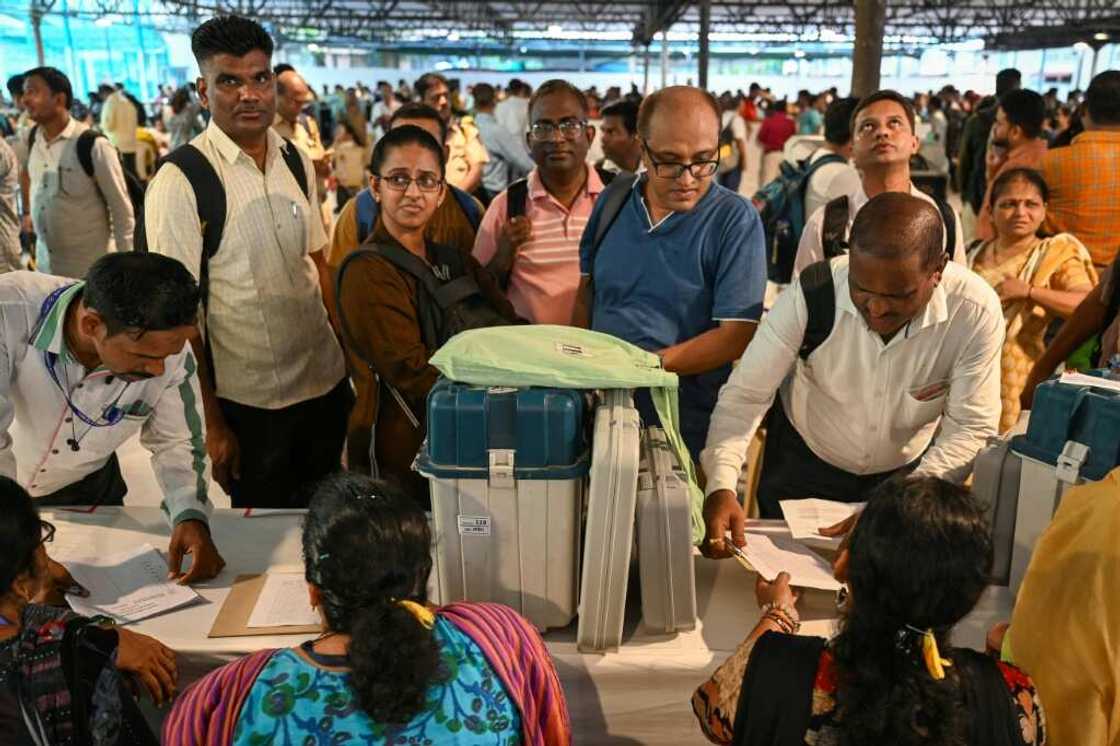 India's financial capital Mumbai began voting Monday when six-week national elections resumed India's financial capital Mumbai began voting Monday when six-week national elections resumed