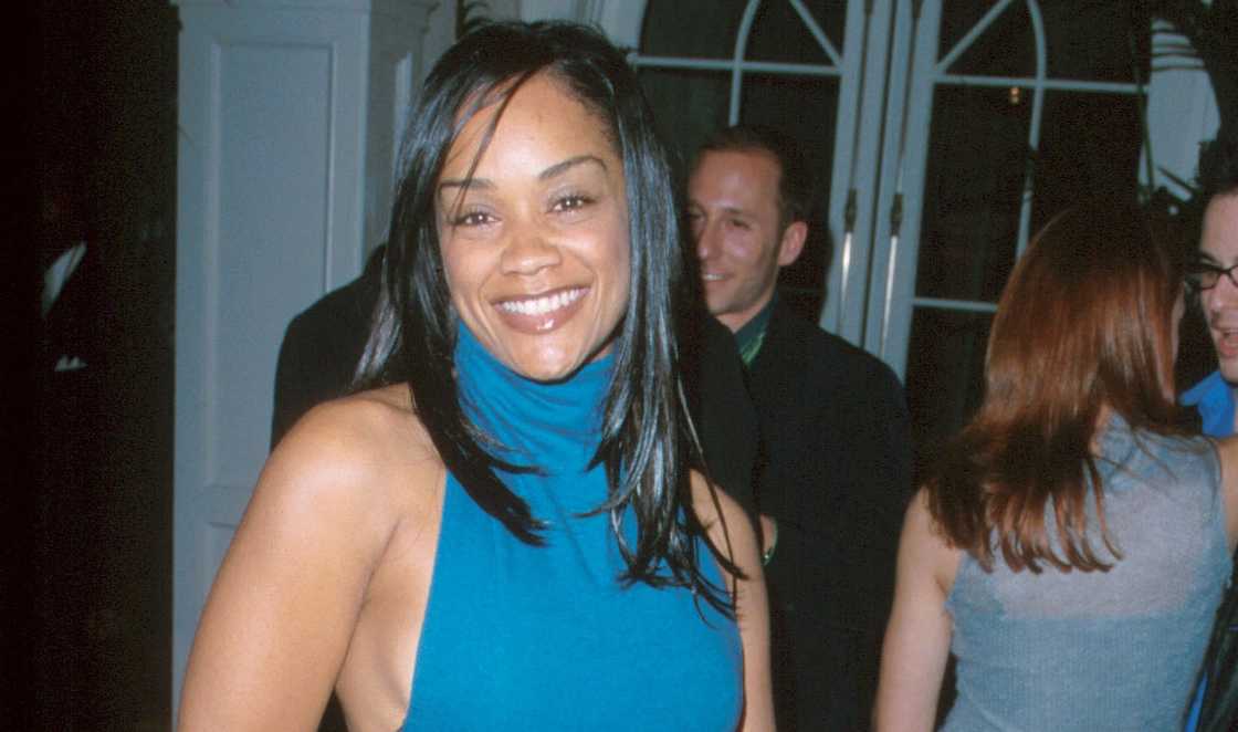 Arnelle Simpson poses during the Arista 25th Anniversary Celebration After Party.